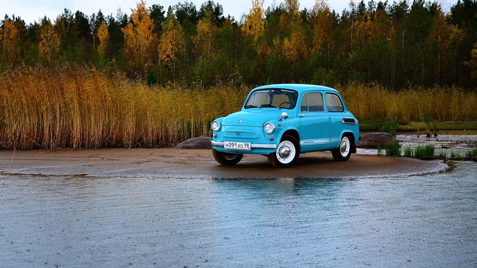 Більшість українців їздить на "древніх" авто