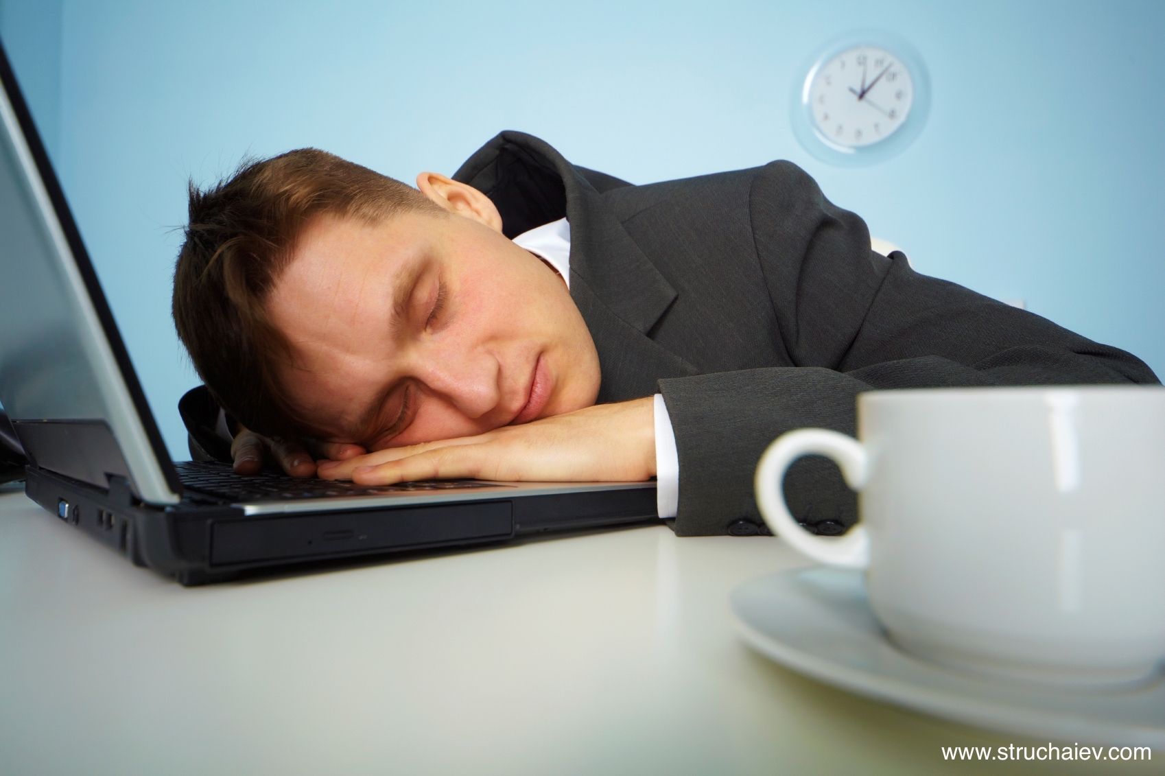 7  ознак, що ви втомилися морально і психологічно