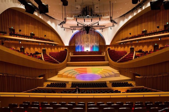 Що ховається всередині головного хмарочоса Південної Кореї - фото 159970