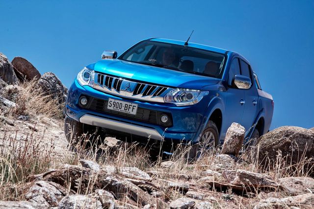 Mitsubishi презентував спецверсію свого топового пікапа - фото 162151