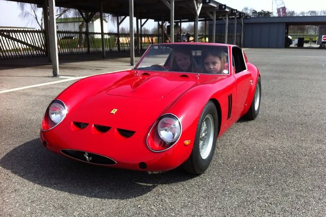 Як виглядають найкращі автомобілі для дітлахів - фото 158400