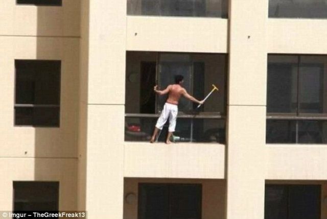 Фото цих божевільних чоловіків просто шокують уяву! - фото 159395