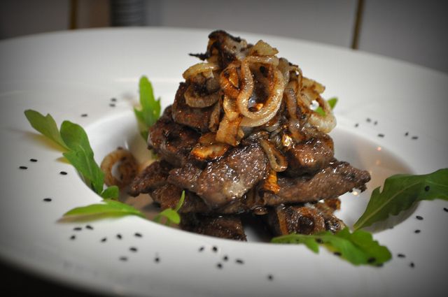 Які продукти виключити з раціону, щоб прибрати живіт раз і назавжди! - фото 160949