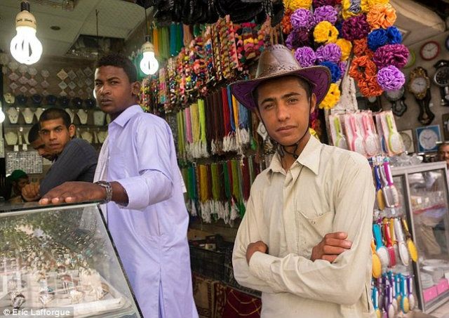 Фотограф показав, як виглядають справжні іранські хіпстери - фото 160938