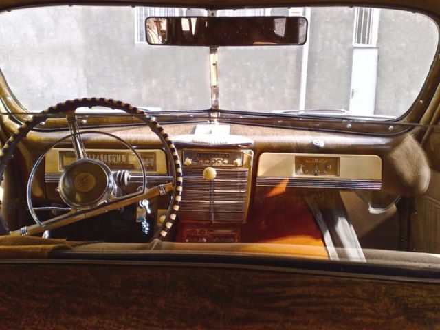 За ціною Bugatti! У Німеччині продають лімузин Сталіна - фото 157163