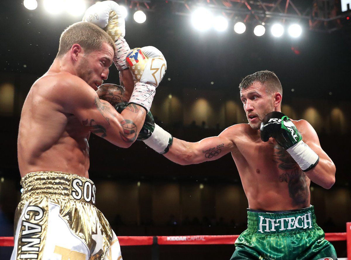 Ломаченко епічно потролив суперника під час бою: курйозне відео