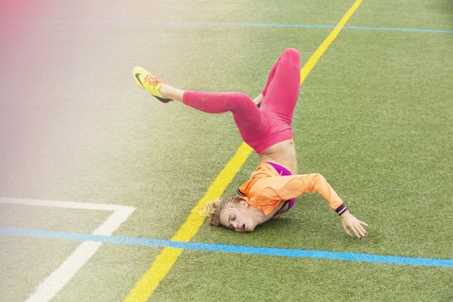 Неможливий баланс: фото граційних падінь - фото 158298