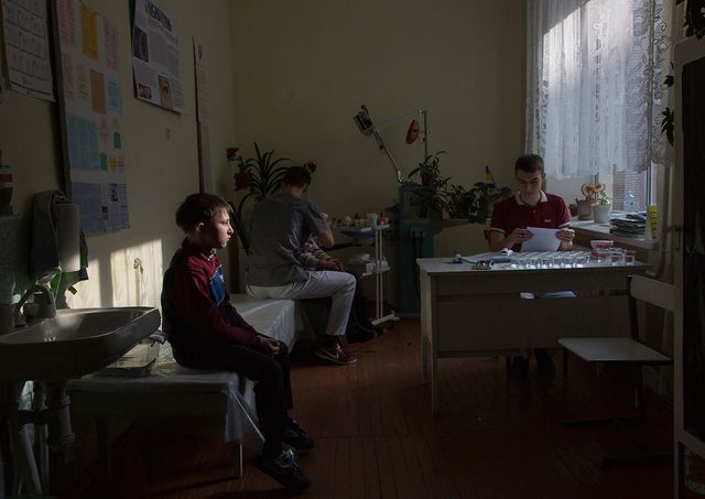 Як зараз виглядає життя у Чорнобильській зоні: вражаючі фото - фото 162912