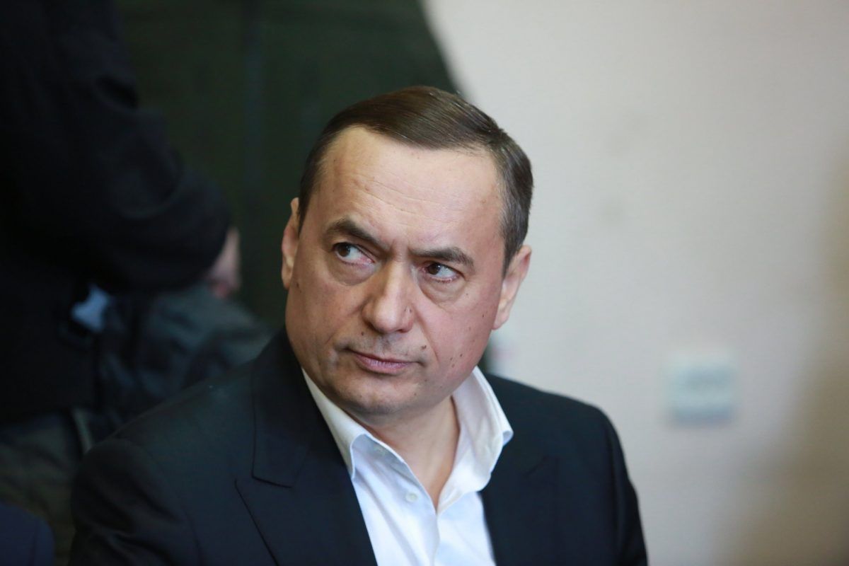 Суд відпустив Мартиненка на поруки