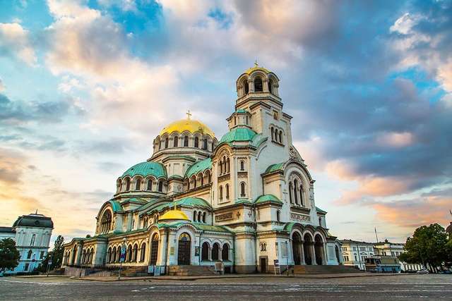 Українське місто – у ТОП-10 найдешевших напрямків туризму - фото 160908