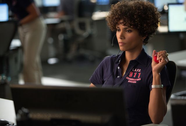 ТОП-5 найсексуальніших жіночих професій за версією чоловіків - фото 162870