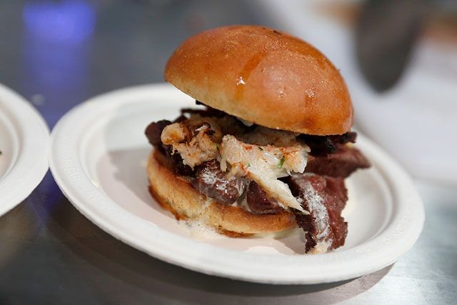 Чим годують гостей Лас-Вегаса: смачні фото - фото 157598