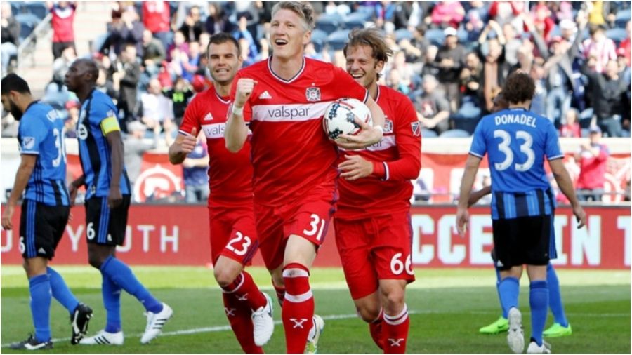 Легендарний німець забив у першому ж матчі за нову команду