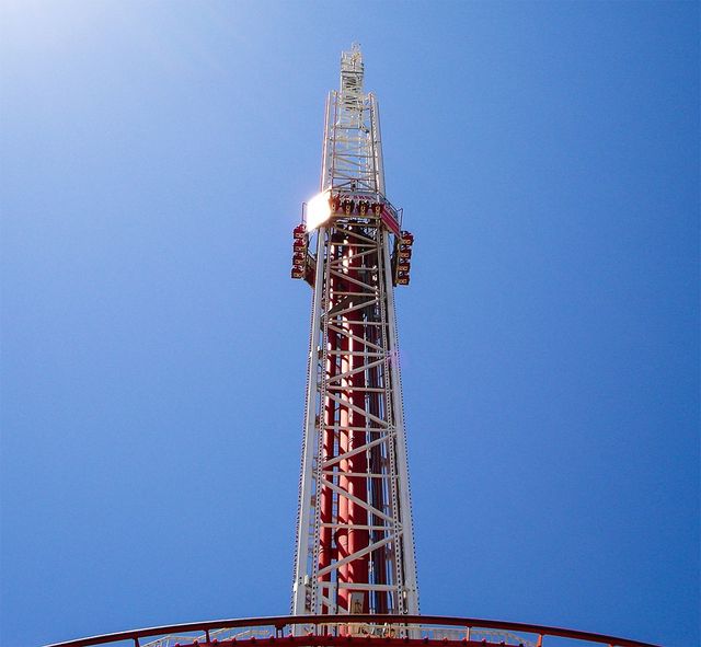 10 божевільних атракціонів світу, від яких перехоплює подих - фото 162775