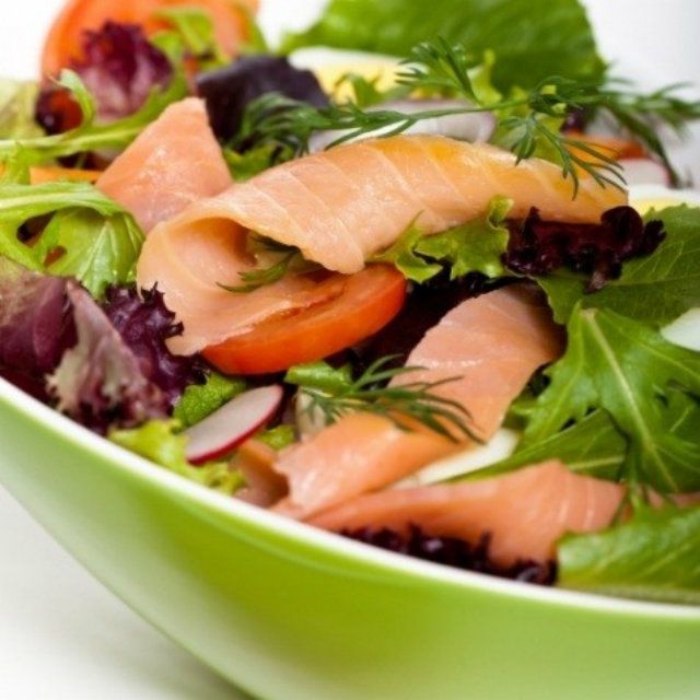 Три простих рецепти найкращих весняних салатів - фото 161469