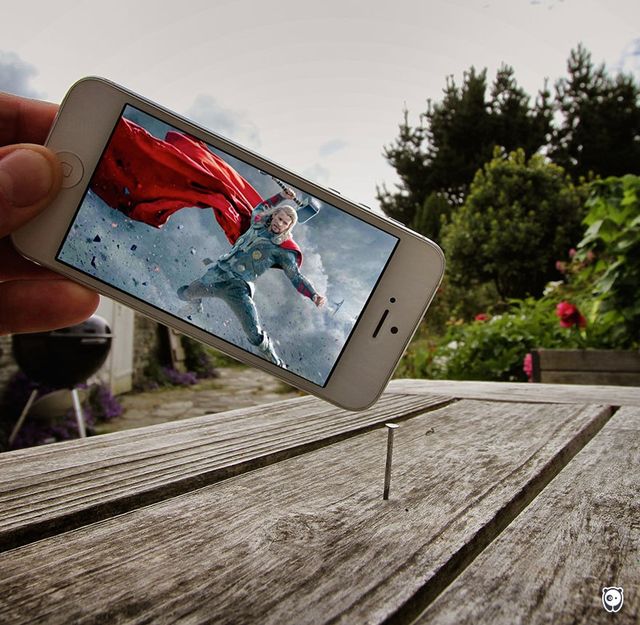 Як виглядають відомі сцени з фільмів у реальному житті - фото 158850