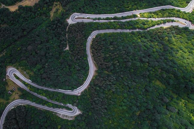 Вірменія з висоти пташиного польоту: неймовірні фото - фото 160249