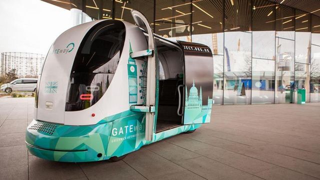 Майбутнє поряд: у Лондоні тестують безпілотні шатли - фото 157452