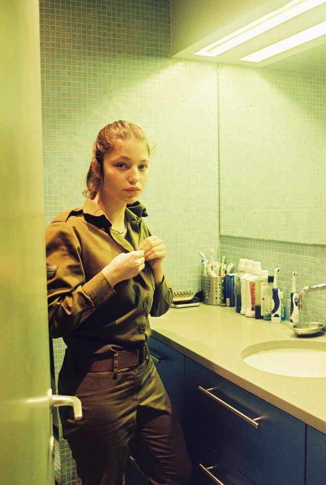 Як виглядає життя дівчат ізраїльської армії: ефектні фото - фото 158112