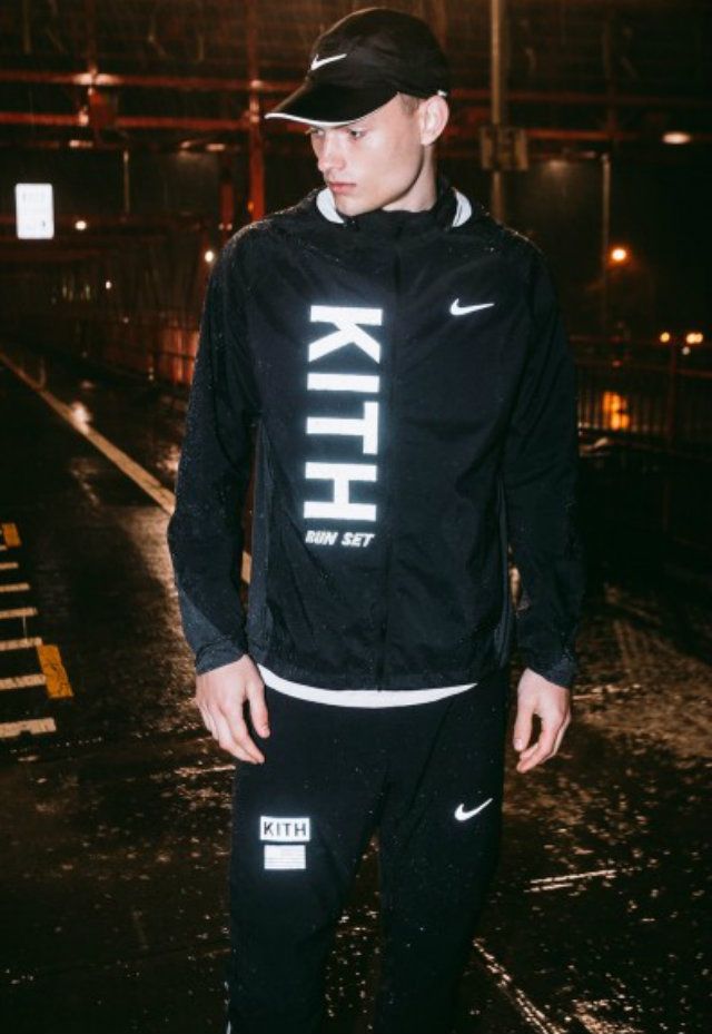 Nike створила унікальні костюми для нічного спорту - фото 163039