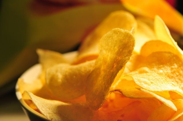 Які продукти особливо небезпечні в спекотні дні? - фото 158599