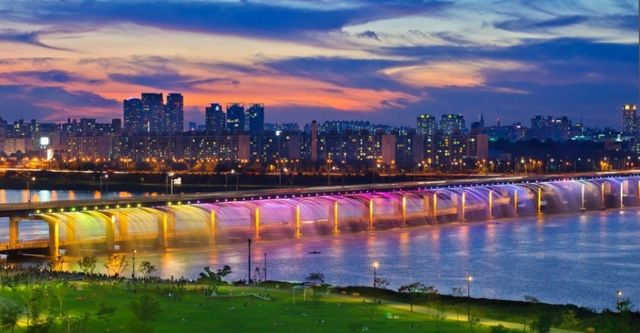 Як виглядає найщасливіше місто на нашій планеті - фото 157731