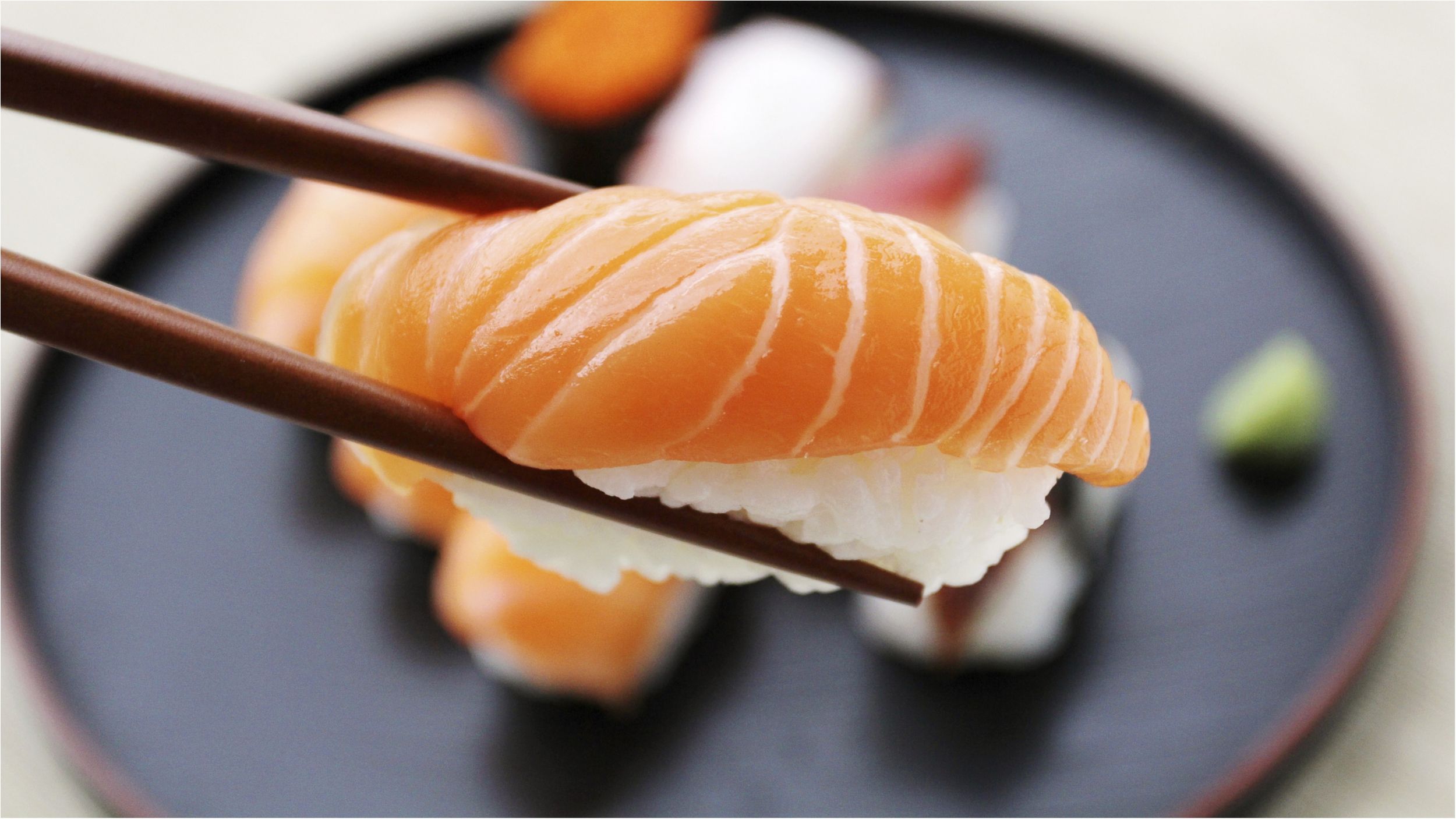 Любите суші? Дієтологи провели ціле дослідження спеціально для вас