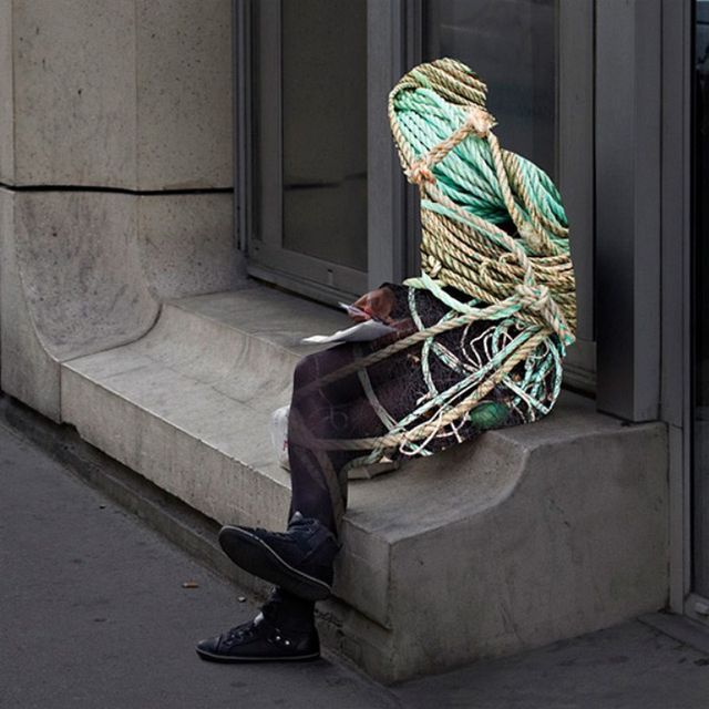 Що приховують перехожі: вражаючі фото - фото 158513