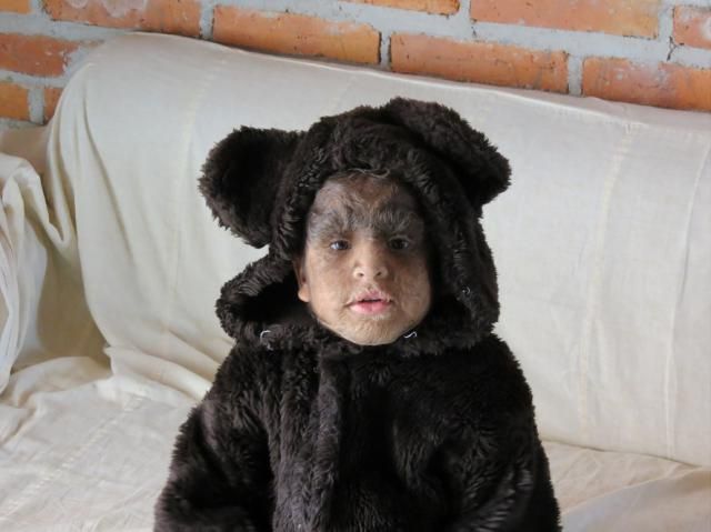 Найволохатіша родина у світі: вражаючі фото - фото 156174