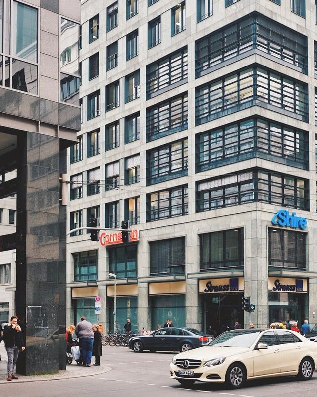 Прогулянка Берліном: вуличні фото - фото 161790