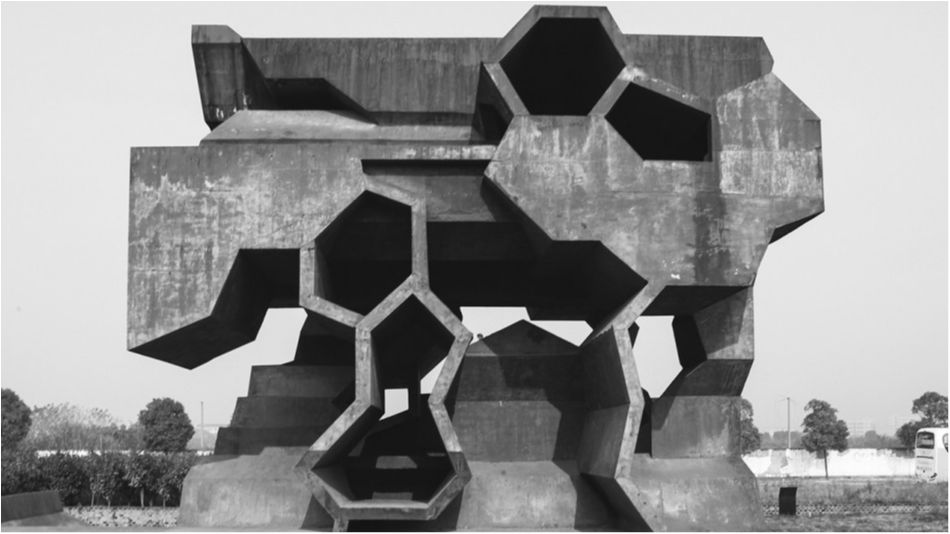 Як виглядають "брутальні" споруди світу: вражаючі фото