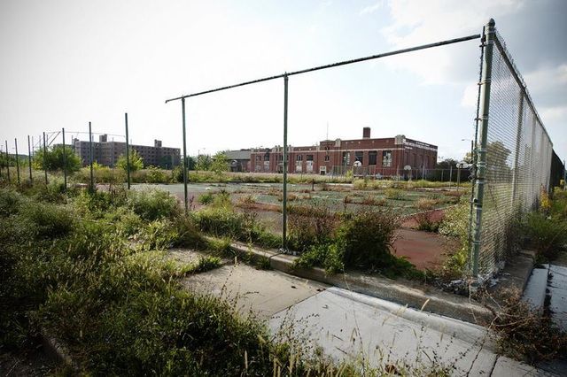 Як виглядає закинутий Детройт: вражаючі фото - фото 159617