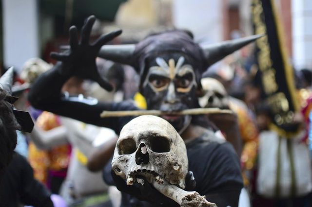 Моторошні місця на планеті, де досі живуть канібали - фото 159264