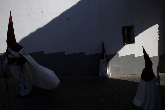 Як виглядає Страсний тиждень в Іспанії - фото 159107