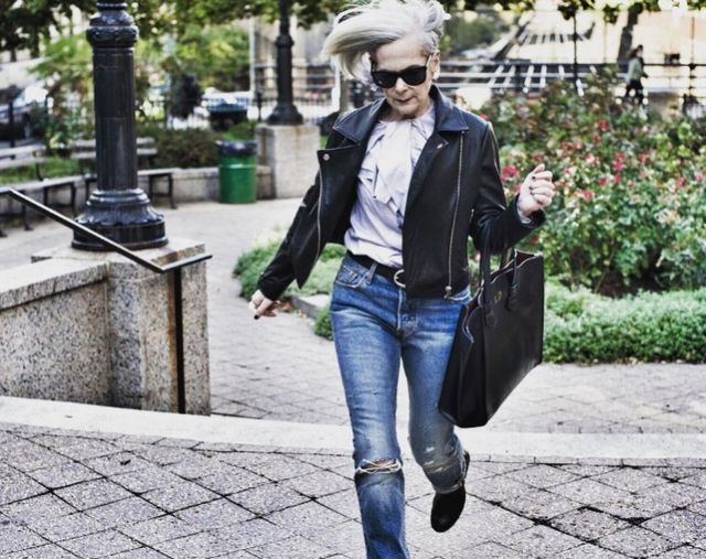 Як виглядає найстильніша бабуся США: ефектні фото - фото 156127