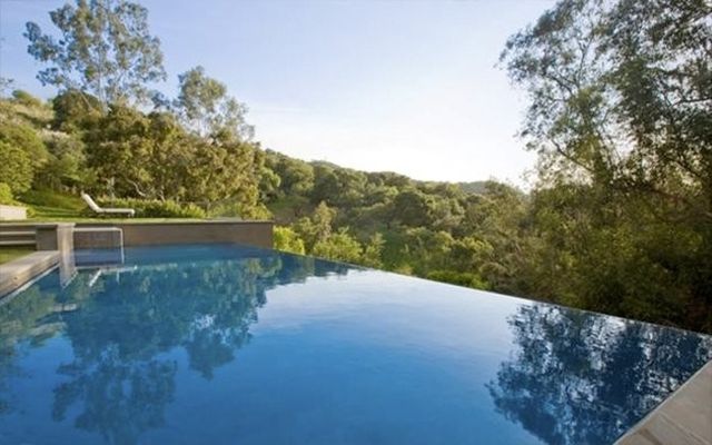 ЗМІ показали новий особняк Кеті Перрі за 19 мільйонів доларів - фото 160643