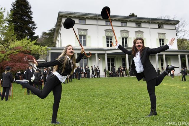 Двійники Чарлі Чапліна встановили світовий рекорд: яскраві фото - фото 160194