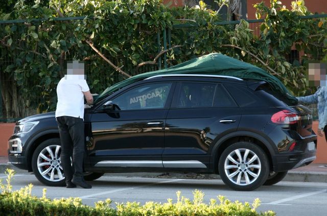 Volkswagen T-Roc показали на шпигунських знімках - фото 159022