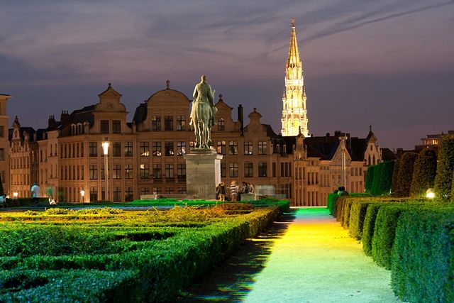 Місто екстремізму та картоплі фрі: відкриваємо для себе столицю ЄС - фото 159164