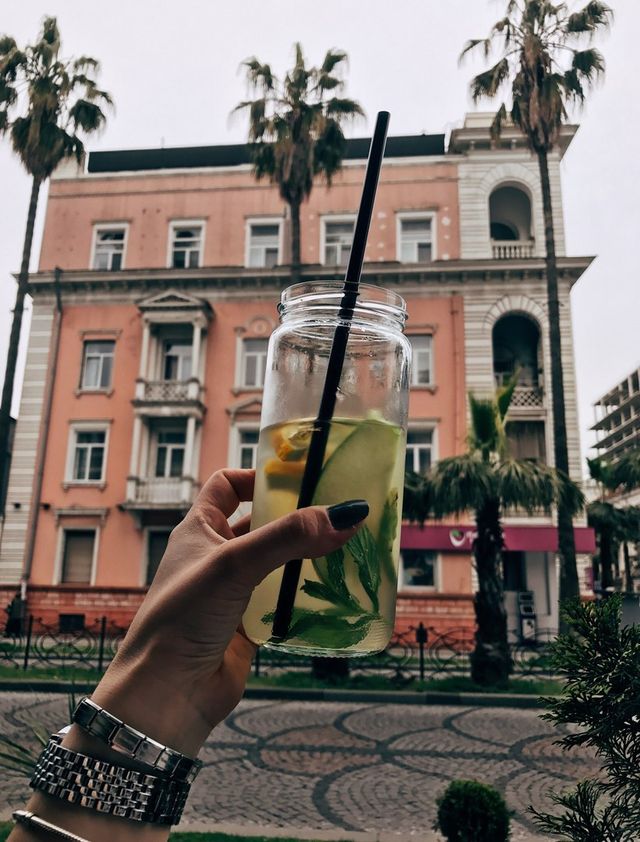 Прогулянка весняною Грузією: затишні фото - фото 163292