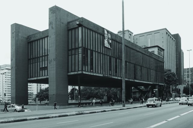 Як виглядають "брутальні" споруди світу: вражаючі фото - фото 161372