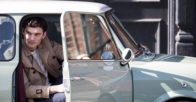 Машина мрії! Британці випустили сучасну версію оригінального MINI - фото 157877