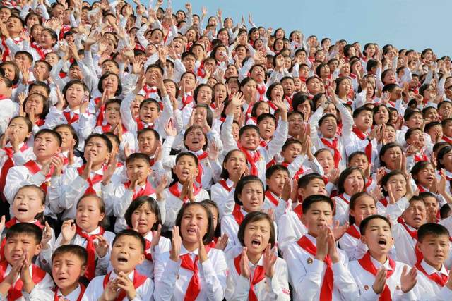 Як живуть діти в Північній Кореї: шокуючі фото - фото 168002