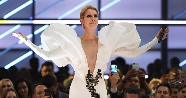 Селін Діон виконала легендарну пісню з "Титаніка" на Billboard - фото 168650