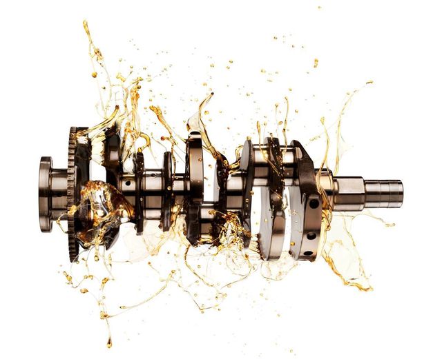 5 автозапчастин, які краще не купувати в офіційних дилерів - фото 166925