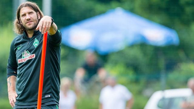 Німецький футбольний клуб відмовився від співпраці з трьома українцями - фото 166063