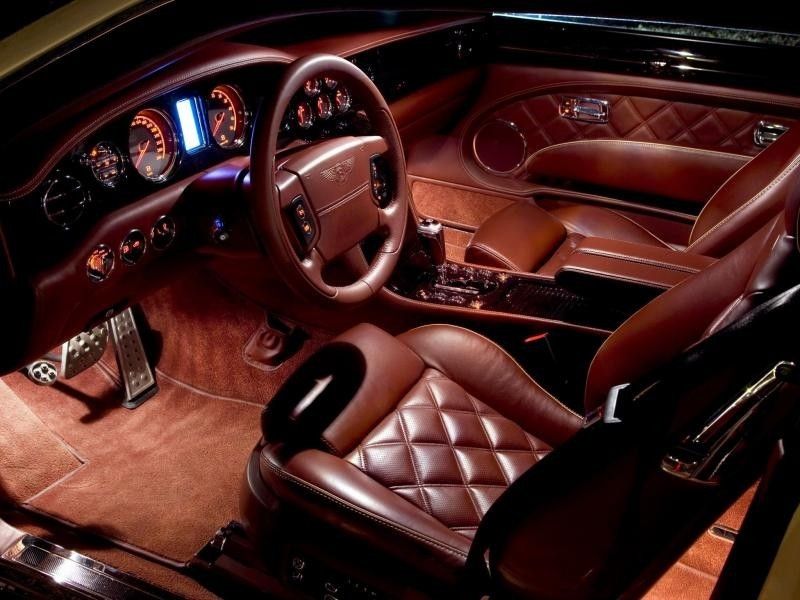 Оце так поворот! Bentley буде випускати "веганомобілі"