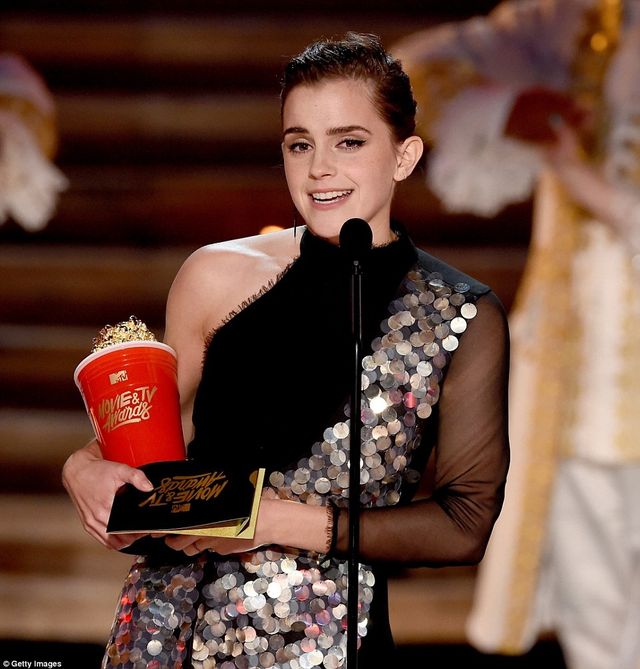 Як відбувалася цьогорічна церемонія MTV Movie & TV Awards: список переможців - фото 164941