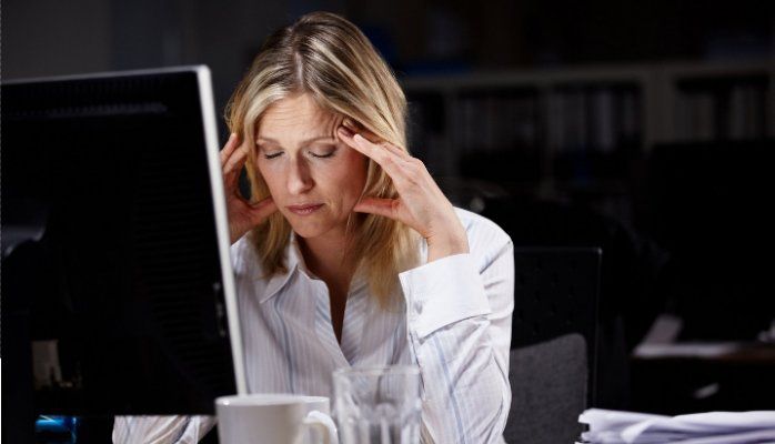 7 звичок хронічно нещасливих людей