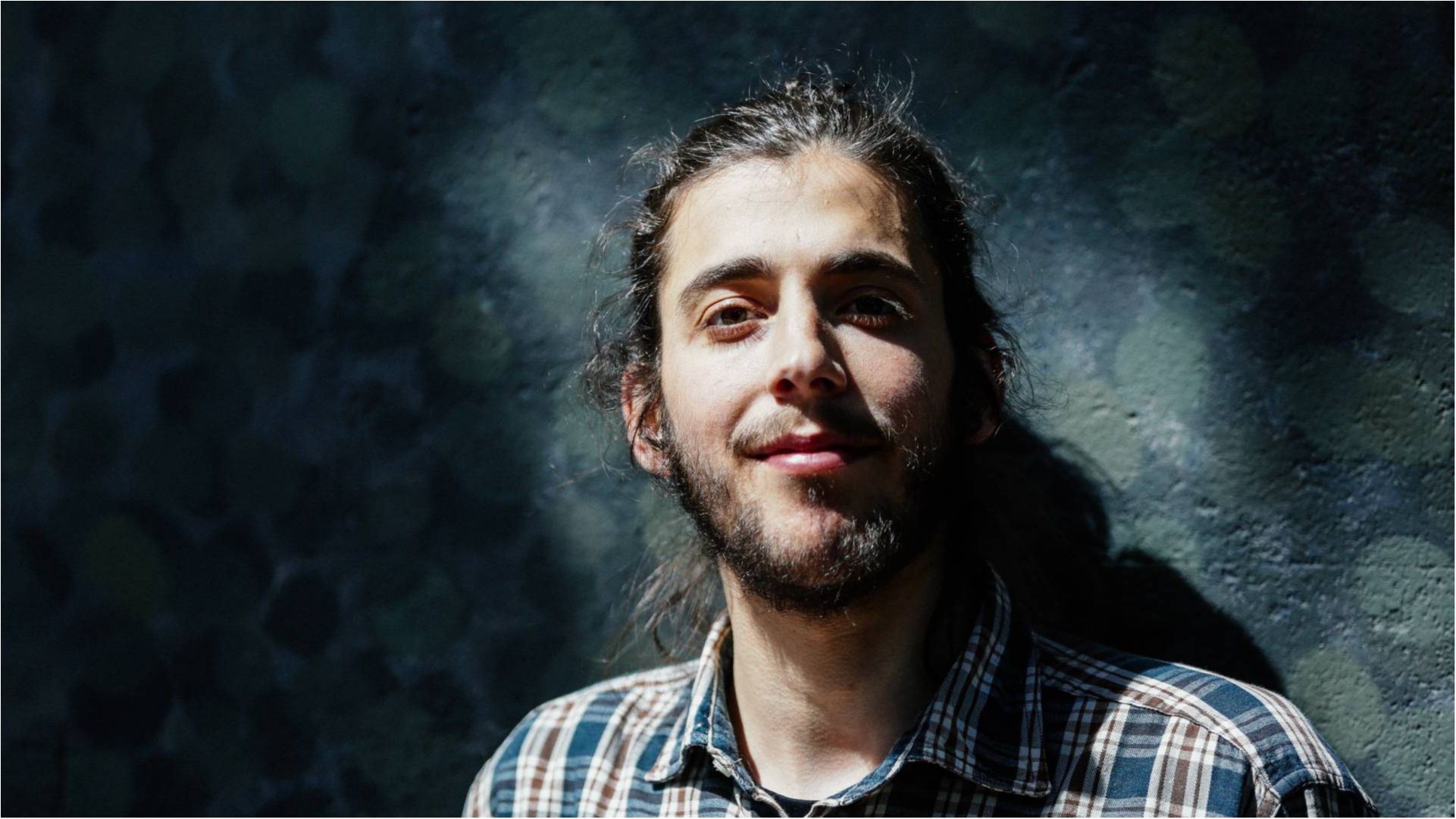 Фіналіст Євробачення влаштував спонтанний виступ у барі Києва